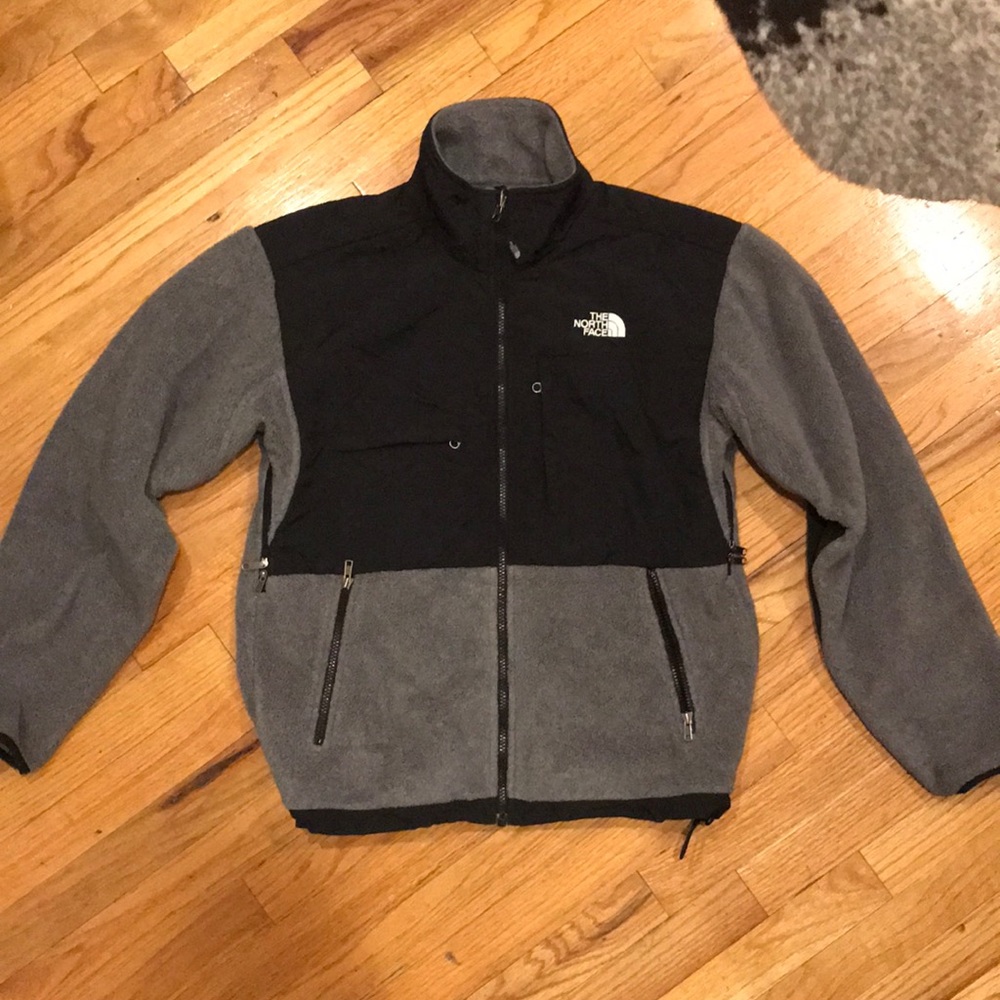The North Face - Denali Jacket (Grey) Size: S